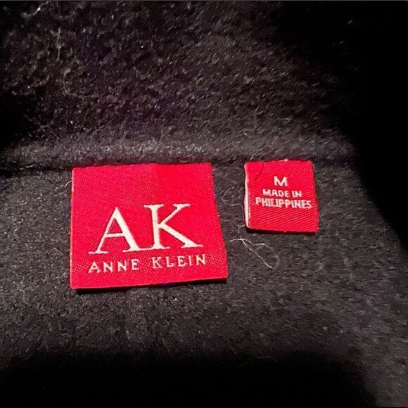 Anne Klein black wool blend coat. Size medium - Picture 3 of 12